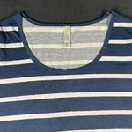 LuLaRoe Womens Medium Blue Striped Classic T Shirt Scoop Neck Short Sleeve Photo 2