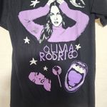 Olivia Rodrigo women's medium shirt Black Photo 3