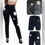 Legend Straight Leg Classic High Rise Denim Pants with Daisy Floral Design Multi Size 31 Photo 3