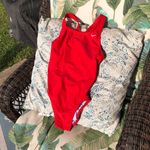Nike  SWIM Poly Solid Red Fastback 1-Piece Swimsuit Bodysuit sz 4 Photo 3