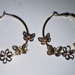Boutique Butterfly Hoop Earrings  Photo 0