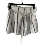 indigo. Rising Comfy Small White Casual Shorts Photo 2