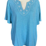 Cathy Daniels light blue short sleeve keyhole neck pullover top Photo 0