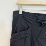 Athleta  Paradise Mid Rise Cargo Pants in Black Size Medium Photo 5