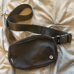 Lululemon  Black Belt Bag 1L Photo 0