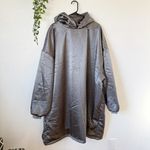 Kitsch Glazey Gray Satin Hoodie Robe Unisex OS Silver Size undefined Photo 1