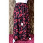 VTG Women’s Red Florals Black Midi Skirt 16W Black Size 16 Photo 2