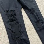American Eagle Black ripped jeans Photo 4