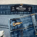 Hollister Jean Photo 1