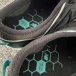 New Balance Black & Green Vreo Racer Sneakers Size 9 US Photo 9