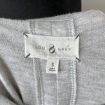 Lou & grey Signaturesoft Gray Scoop Neck Short Sleeve T-Shirt with Back Split Photo 4