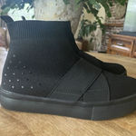 Ecko Red Rhino Logo Beyley Slip On Logo Black Women’s Sneaker Booties Size 8 Photo 0