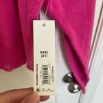 No Boundaries NWT |  junior’s novelty hot‎ pink skull loose hem crewneck sweater Photo 4