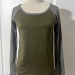 Rue 21 Baseball Long Sleeve Tee - sz S Juniors Photo 0