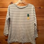 Crown & Ivy Gray Green Relaxed T-shirt Photo 0