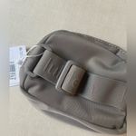 Lululemon  Everywhere Belt Bag Nano - Warm Ash Grey Photo 4