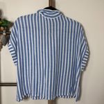 Evereve Blue White Stripe Button Up Short Sleeve Shirt Top Womens Size Small Photo 4