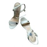 Guess Cream Wedge Sandals sz 7 Photo 5