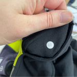 Lululemon  Black Reversible Wide Leg Cropped Leggings Womens 10 Y2K  Purple Green Photo 4