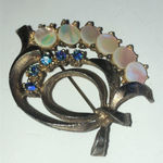 Vintage Mother of Pearl & Blue AB Rhinestones Floral Brooch Shoulder Pin Photo 4