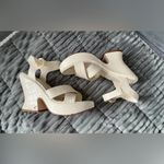 Circus by Sam Edelman  PEONY sandals🌼🌼🌼 Photo 2