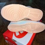 Nike W Dunk High New Photo 2