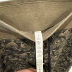 Lululemon Camo Joggers Photo 4