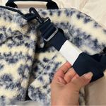 PINK - Victoria's Secret Victoria's Secret PINK Cozy Plush Fair Isle Weekender Bag, NWT Photo 6