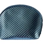 Nordstrom  Cosmetic Makeup Bag Silver Metallic Zipper Shell Shaped Travel Photo 0