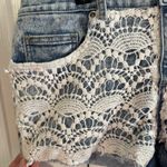 Iris Jeans blue shorts white lace size large Photo 1