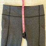 Lululemon  Speed Crop Legging in Giant Herringbone Black Heathered Black Size 4 Photo 14