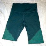 Old Navy Active Go-Dry Leggings Photo 1