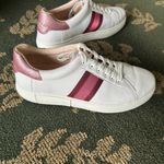 Kate Spade White and Burgundy Women's Sneakers size 10B Photo 2