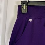 FIGS  Scrub Zamora Joggers Purple Jam Pharmacist Doctor Nurse Size XS EUC #2835 Photo 1