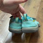 Keen  Woman’s Teal Workwear Outdoor Gardening Shoes- Hiking Shoes Size 5 Photo 7