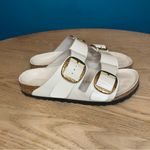 Birkenstock  Arizona Big Buckle High Shine Sandals Ivory Patent Leather Size 39/8 Photo 2