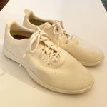 Allbirds  Womens Size 10 Cream Wool Runners Cozy Sneaker Comfort Shoe Photo 2