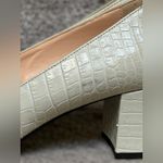 AGL Croc Embossed Off White Block Heel Leather Pumps Women’s 7 Formal Elegant Photo 3