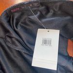 Fraiche Shimmer Deep V Photo 9