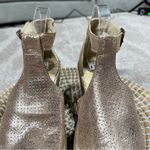 Fly London Women’s Yall T-strap Metallic Beige Leather Wedge Sandals 41/US 10.5 Photo 3