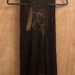 Iris  sleeveless black shrug with lace back panel woman’s medium Photo 7