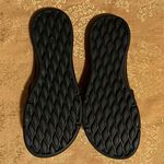 Athletic Works Memory Foam Slides Fits 9/10 Photo 1
