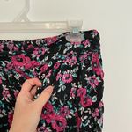 Lucy Love  Black Pink Green Floral Print Pull On Elastic Mini A-Line Skater Skirt Photo 5