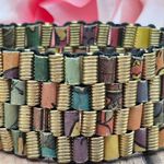 Holly Anne Mitchell jewelry Handmade Gold Tone & Newspaper Bead Stretch Bracelet Photo 0