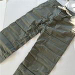 Vuori  Men's Olive Cargo Pants Photo 5