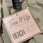 Beach Riot NWT Tone it Up X  Butterfly Ayla Leggings - XL Photo 8