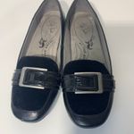 Life Stride  Sz 8 M Black soft system slip on comfort flat shoe Darcine Photo 1