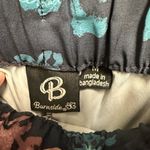 Burnside  floral all over print pocket shorts Photo 3