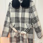 Plaid Winter Coat w/ Faux Fur Collar Black Size L Photo 1