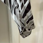 Vintage Mondi Gray & Black Tropical Leaf Pattern Button Down Silk Shirt, Size L Size L Photo 3